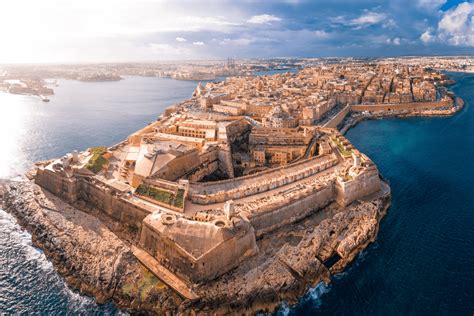 Top 8 Things to do in Malta | highlands2hammocks