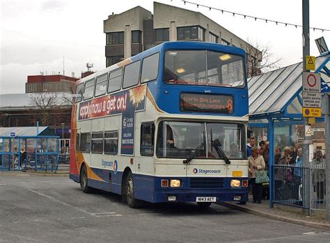 N143AET, Grimsby bus station, 08/03/12. Copyright of Shaun… | Flickr