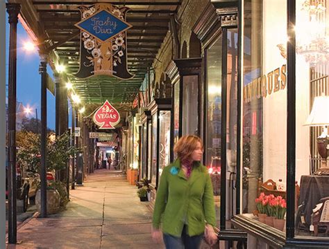 PRA New Orleans Tours: Magazine Street & Shopping