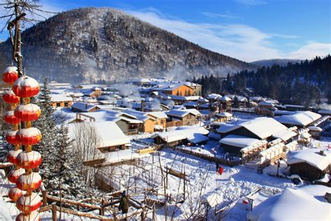 WHERE TO EXPERIENCE SNOW. DONGBEI (Northeastern) China Snow Town - Apple 101°