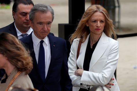 Who Is Next LVMH CEO? Bernard Arnault Evaluating His 5 Children's ...