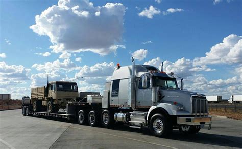 25 Best Flatbed Trucking Companies