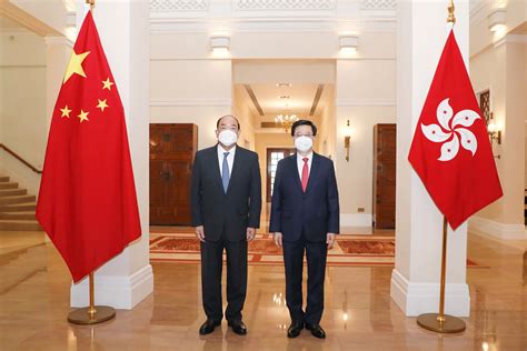 Chief Executive looks forward to greater cooperation with Hong Kong