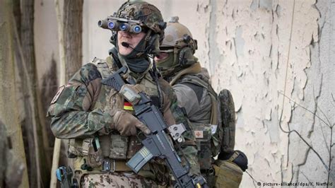 German KSK commando suspended for right-wing extremism