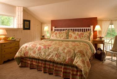 Deerhill Inn - Explore our Rooms & Rates from Gorgeous Suites to Enhanced Rooms with Loads of ...