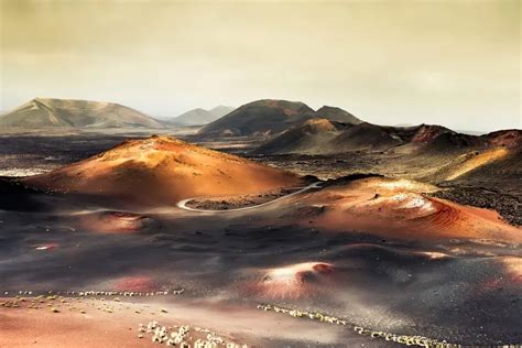 Best ways to see Timanfaya National Park | Excursions Lanzarote