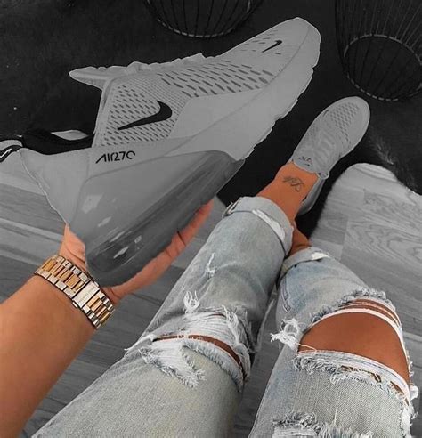 Pin on S H O E S | Sneakers fashion outfits, Sneakers fashion, Outfit shoes