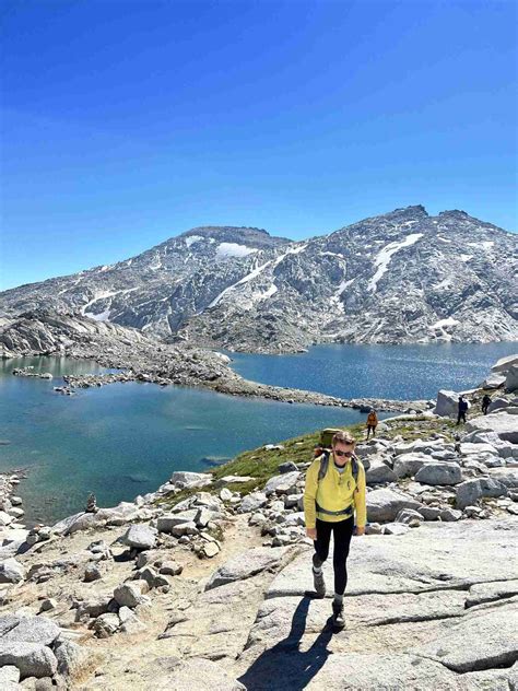 Complete Guide to Hiking the Enchantments: Permits, Trail Tips + More! - Ready, Set, PTO