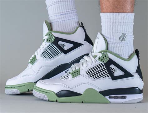 Air Jordan 4 Seafoam AQ9129-103 Release Date | SBD