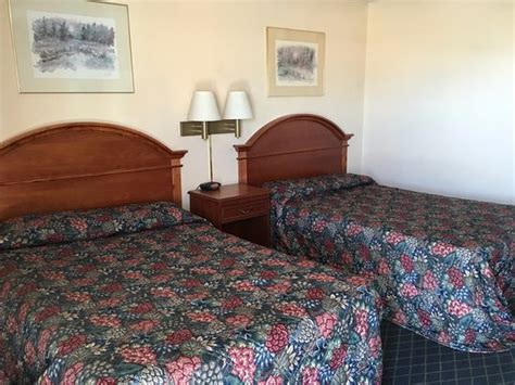 AMERICAN INN MOTEL - Prices & Reviews (Pratt, KS) - Tripadvisor