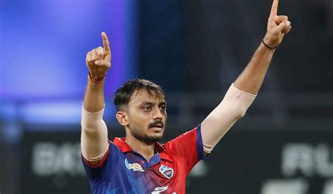 IPL 2022: Axar Patel becomes 9th spinner to scalp 100 wickets - Dynamite News