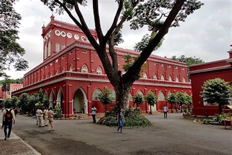 Bengaluru City University Bangalore Campus: Photos, Virtual Tour