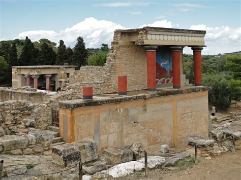 Ancient City Of Knossos – A Cosmopolitan Hub Of The Minoan Civilization And Culture ...