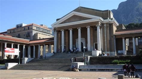 UCT students will return to campus in four phases