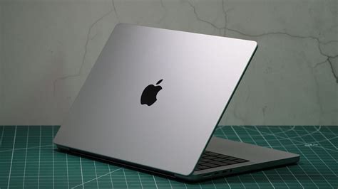 Apple MacBook Pro 14-inch (2023) review: a solid upgrade to an amazing ...