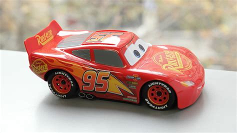 Sphero's Ultimate Lightning McQueen Is An Incredibly High-Tech Toy Car ...