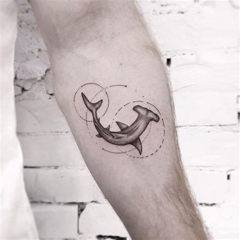 Hammerhead Shark Tattoo | Shark tattoos, Hammerhead shark tattoo, Hammerhead tattoo