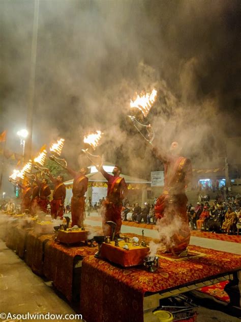 Ganga Aarti Varanasi: The divine spectacle! - A Soul Window