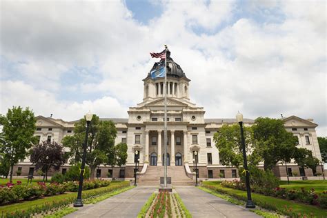 South Dakota State Capitol Building - Alidays