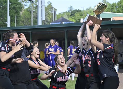 Sidelines: The year in central Maine sports, from A to Z