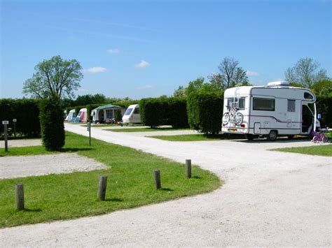 Camping Peak District | Campsites Derbyshire | Caravan Sites Derbyshire ...