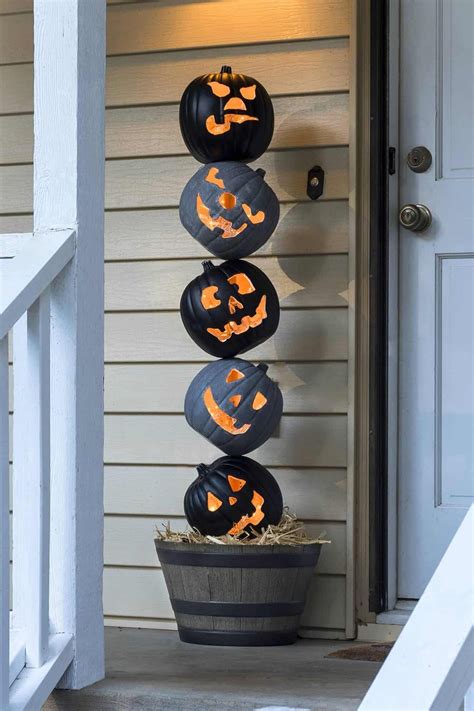 Cute Outside Halloween Decorations