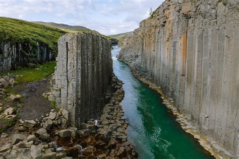 The Best Viewpoints At Stuðlagil Canyon (+ Hike Details, Map & Tips)