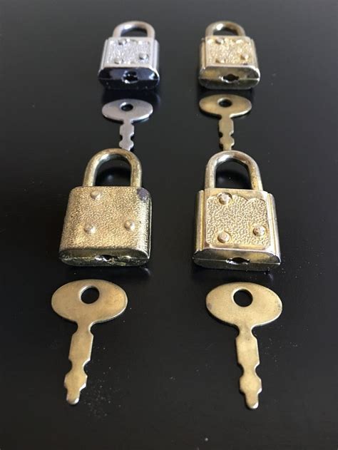 Vintage Small Locks with Keys Vintage Miniature Padlock | Etsy | Vintage miniatures, Vintage ...