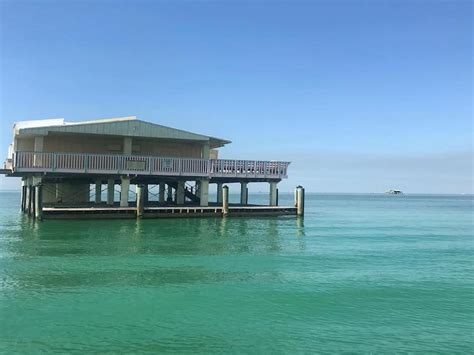 Tour Stiltsville on a Miami Boat Tour | Stiltsville Miami