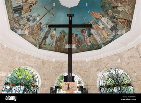 Magellan's Cross, Cebu City, the Philippines Stock Photo - Alamy