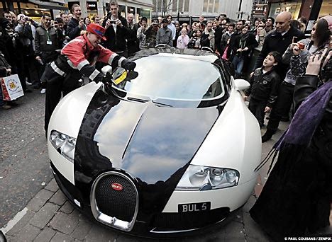 £1million Bugatti owner lands parking fine