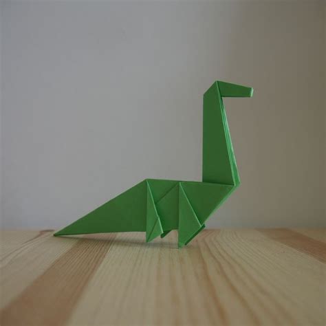 Origami. How to make a dinosaur out of paper (video lesson) ☺ - ☝Origami video tutorial. In this ...