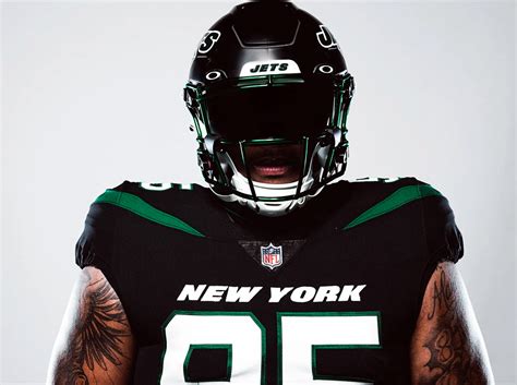 Stealth Mode: New York Jets to wear New All-Black Helmets for Three in 2022 – SportsLogos.Net News