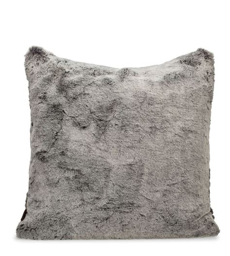 Dream Pillow- 24" - Ugg (US) | Dream pillow, Uggs, Pillows