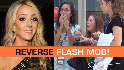 REVERSE FLASH MOB - Jenna Marbles Vidcon PRANK - YouTube