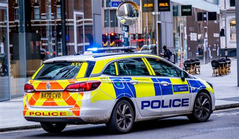 Police Car London Images – Browse 625 Stock Photos, Vectors, and Video ...