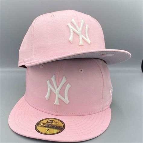 New Era New York Yankees Pink 59Fifty Fitted Hat