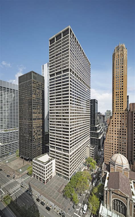 Blackstone adds 80,000 s/f to giant footprint at Rudin's 345 Park ...