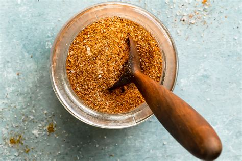 Homemade BBQ Dry Rub - No Spoon Necessary