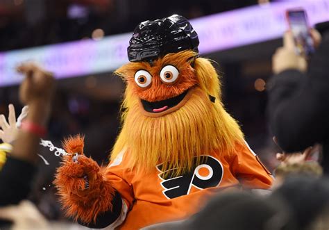 Flyers mascot Gritty cleared of claim he assaulted teenage fan ...