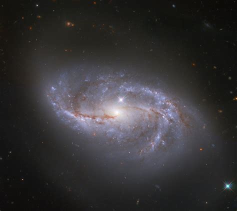 Ngc 2608 Galaxy : Atlas of Peculiar Galaxies - canon-slr-reviews