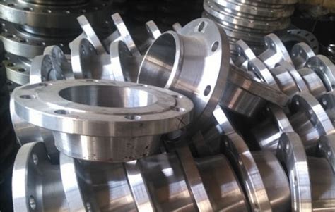 Storage of stainless steel flanges