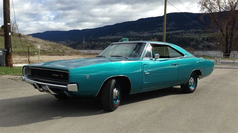 1968 Dodge Hemi Charger R/T - CLASSIC.COM