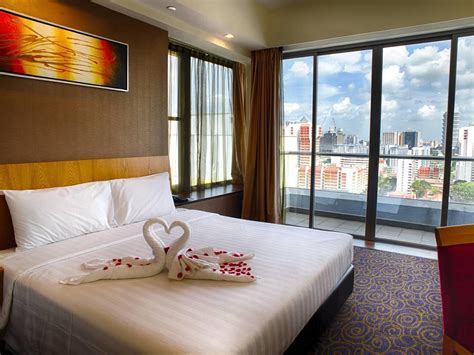 Best Price on Grand Imperial Hotel in Singapore + Reviews!