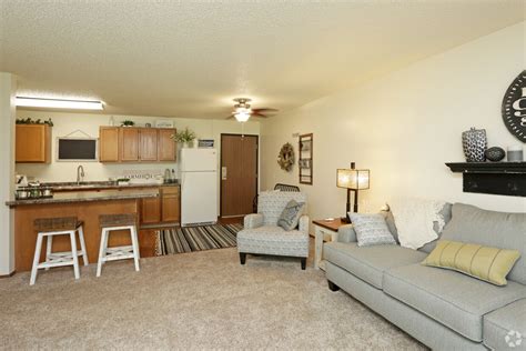 Sun Prairie/Vista Court Apartments Apartments - West Des Moines, IA | Apartments.com