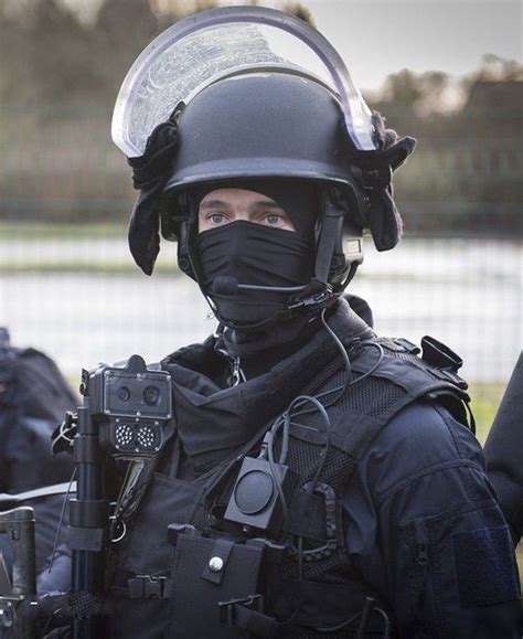 Who Are the GIGN French Special Forces? - Soapboxie