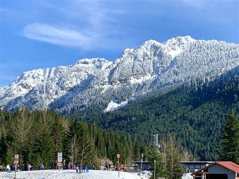 HYAK SNO-PARK - 42 Photos & 23 Reviews - Iron Horse Trl, Snoqualmie Pass, Washington - Sledding ...