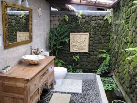 33 Inspiring Jungle Bathroom Decor Ideas - MAGZHOUSE