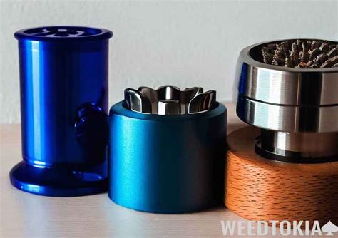 Types of Weed Grinders Explained: What's Right For You? - Weedtokia.com