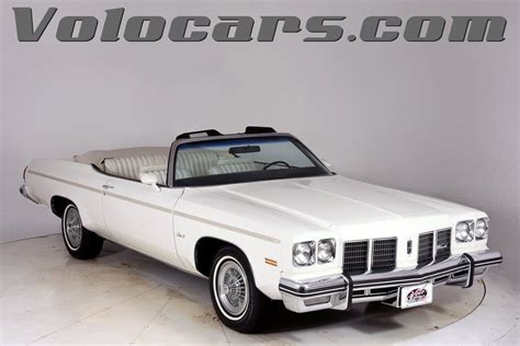 1975 Oldsmobile Delta 88 | Volo Museum